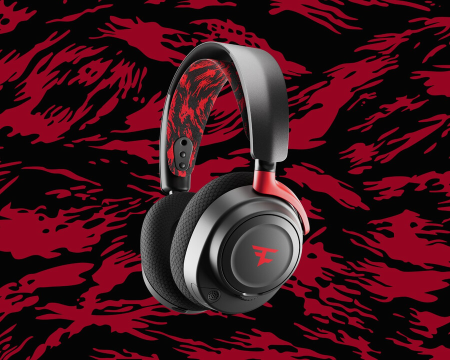 arctis nova 7 faze clan edition